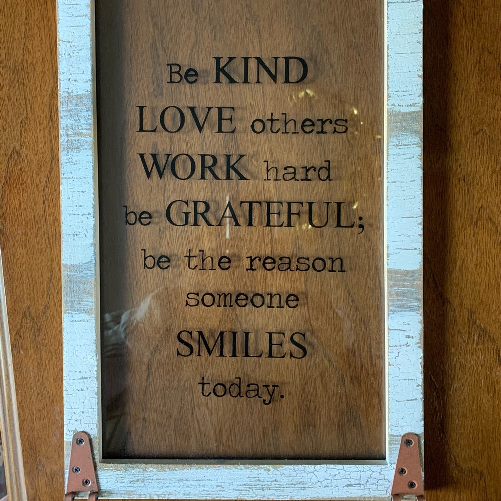 Ganz Woodstock Be Kind Sign